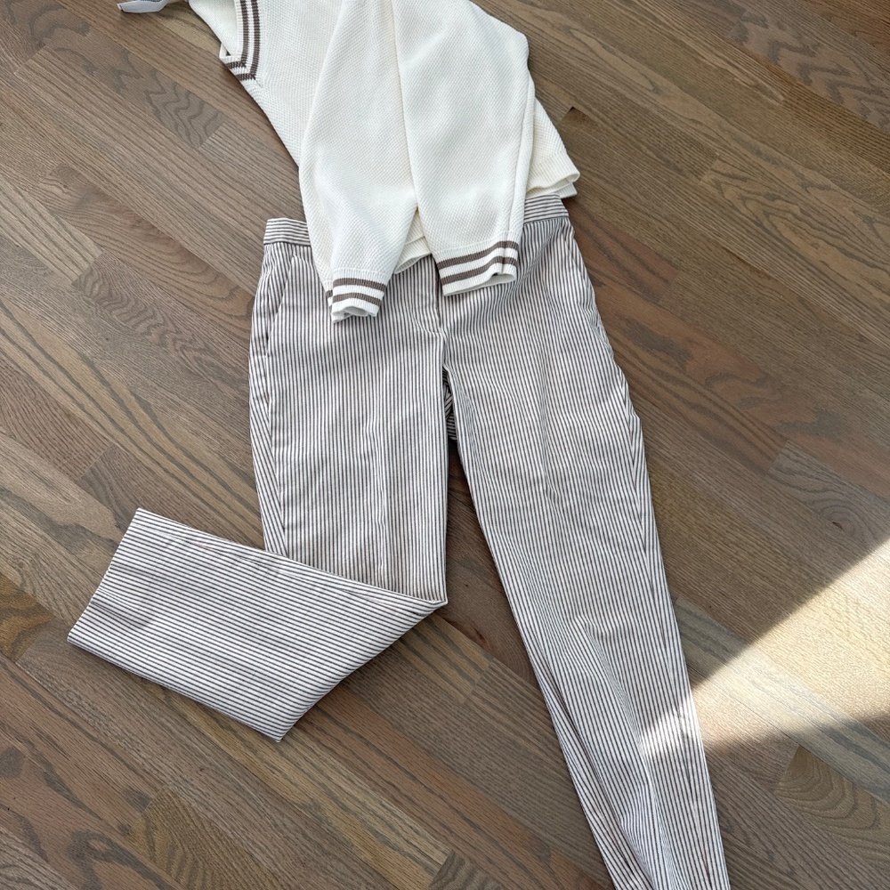 Theory flat front ankle pants w/pinstripes - cream size 4 - Picture 8 of 9